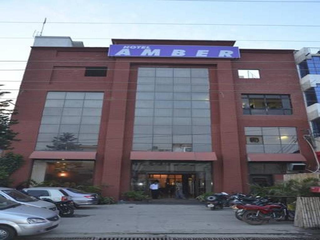 Hotel Amber Rudrapur Zewnętrze zdjęcie